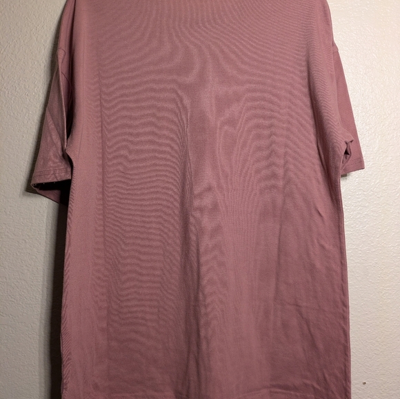 Casual Mauve Graphic Tee Size Xl - Picture 5 of 5